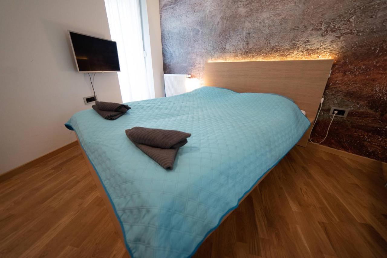 Central House Apartment Novi Sad Exterior photo